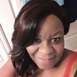 Meet your Posher, Niya